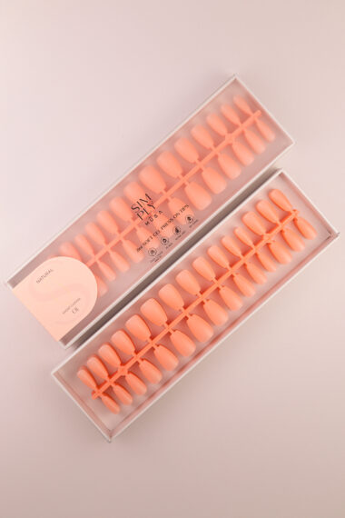 Soft gel tips press on natural