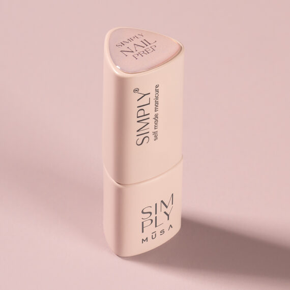 Nail prep Simply Musa