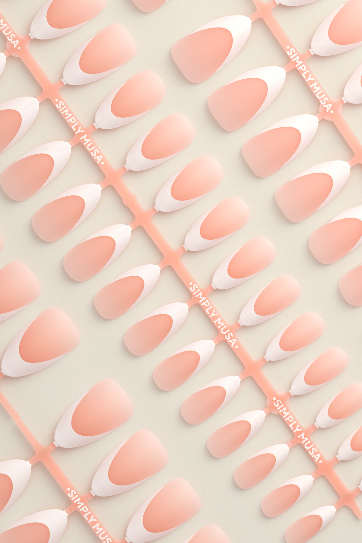 Acrylic Gel Tip Master Pro X® White French - Medium Almond – Image 8